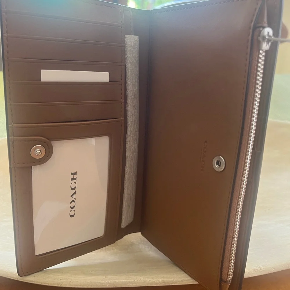 Coach Slim Wallet with Floral Print - Picture 6 of 11